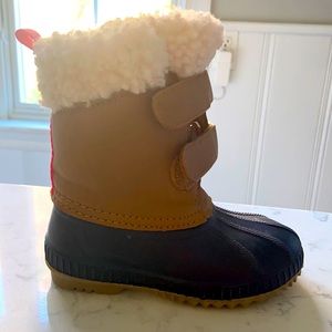 Baby GAP Barely worn Toddler snow boots